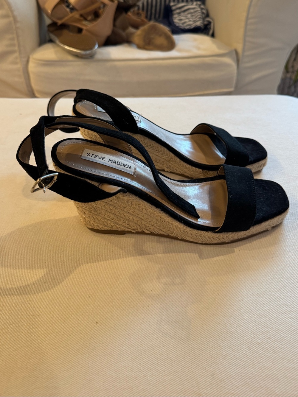 Steve Madden Parra suede wedge sandals Black Espadrille 8.5